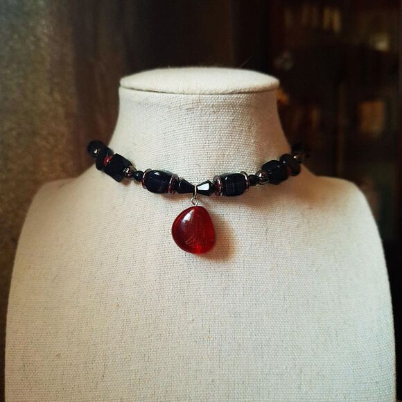 Goth Black Glass & Stone Beaded Choker with Red Teardrop Pendant, Adjustable - Picture 2 of 14